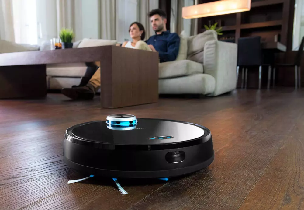 robot vacuum cleaner with mop